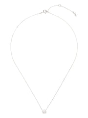 lobster claw fastening necklace
