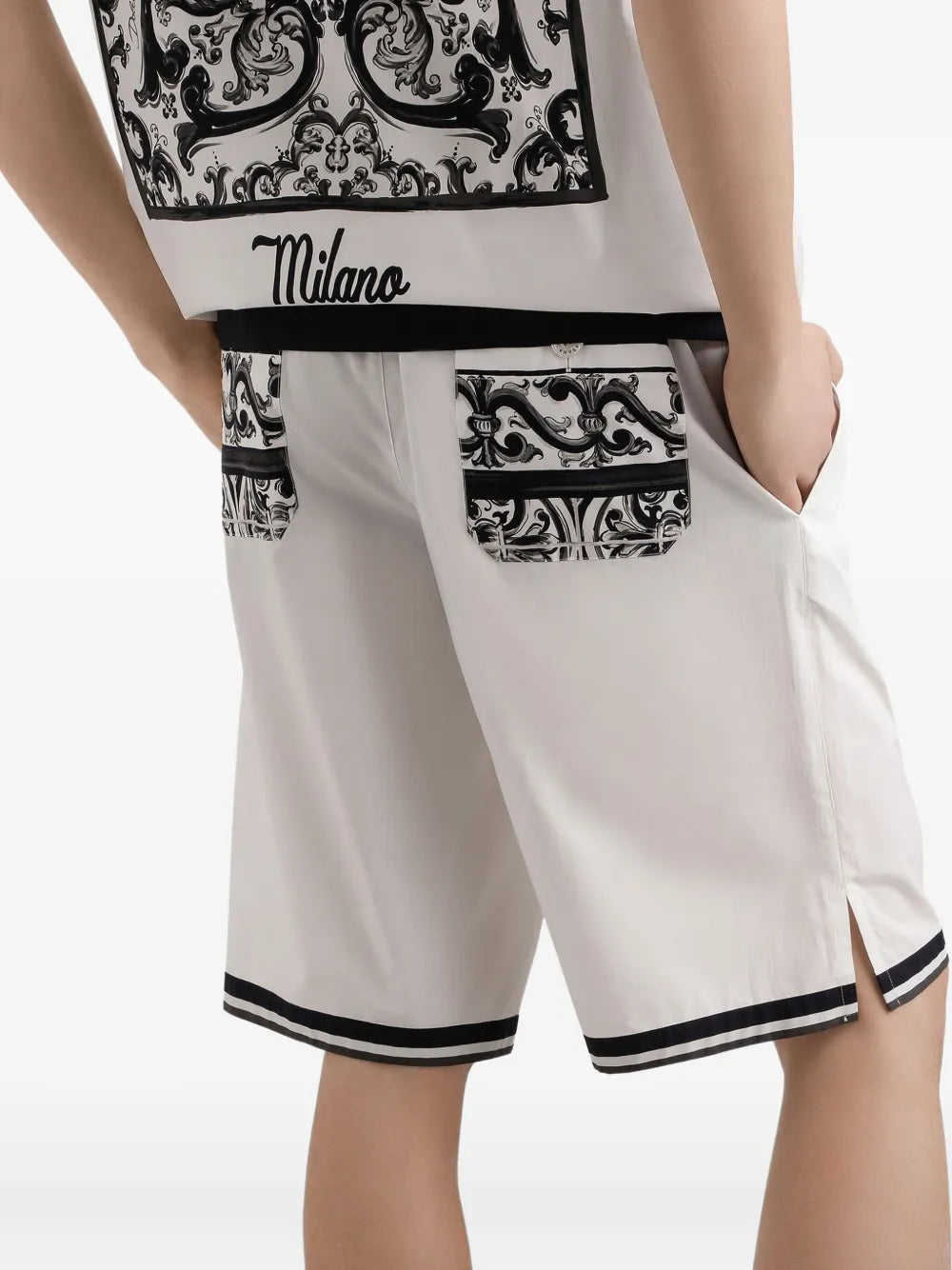 Majolica-print shorts