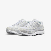 Nike P-6000 { MTLC SUMMIT WHT/WHITE-PURE PLATINUM