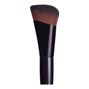 Real Flawless Foundation Brush