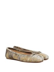 Tabi ballet flats