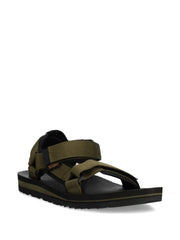 Universal adjustable-strap sandals