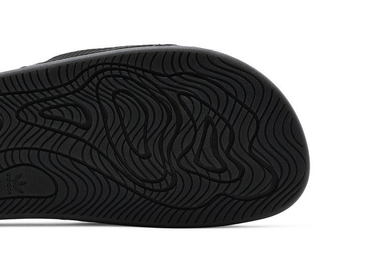 Pharrell x adidas Chancletas Hu Slide Black Future