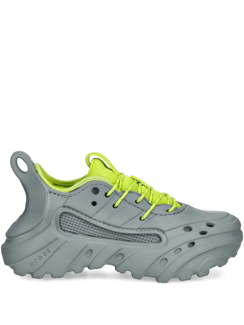 Nova Trek sneakers