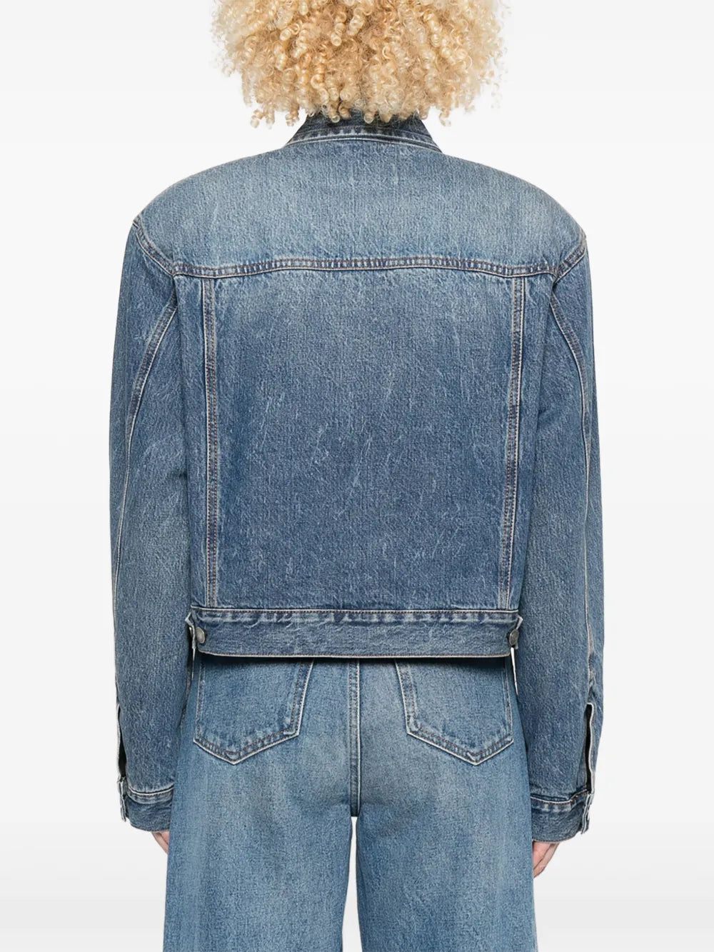 button-fastening denim jacket