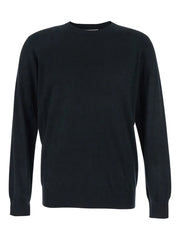 fine-knit jumper