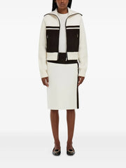 zip-fastening high-collar jacket