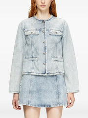 button-fastening denim jacket