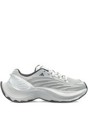 Xlg Mtw logo-print sneakers
