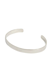 logo-engraved bracelet