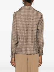 buttoned patterned top