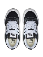 Knu Skool sneakers