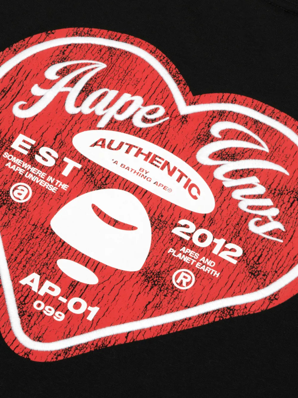 heart-graphic T-Shirt