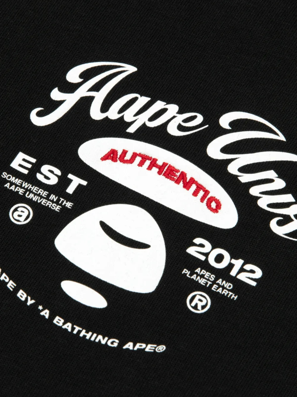 heart-graphic T-Shirt