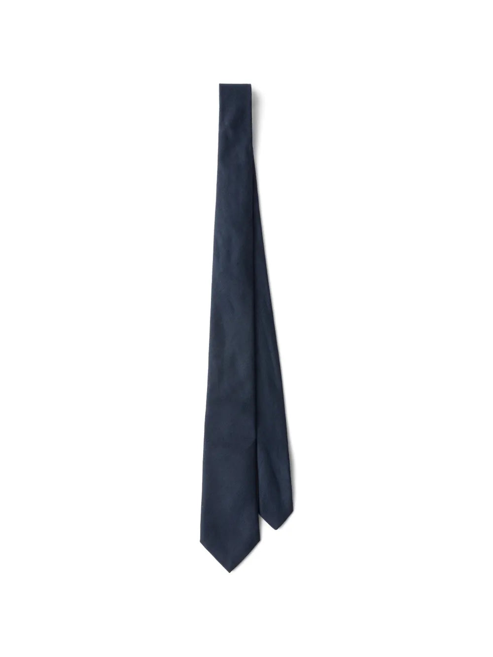 pointed-tip tie