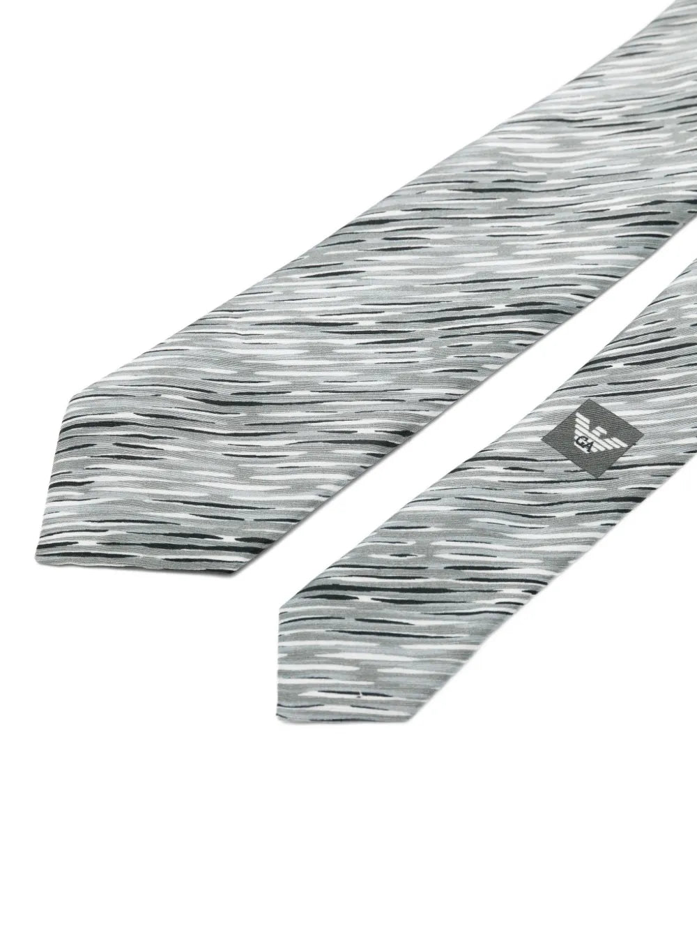 patterned tie
