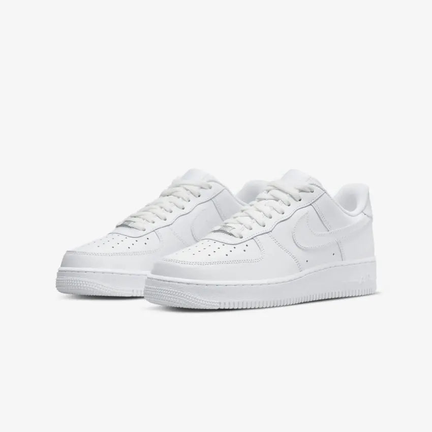 Nike Air Force 1 Triple White AF1