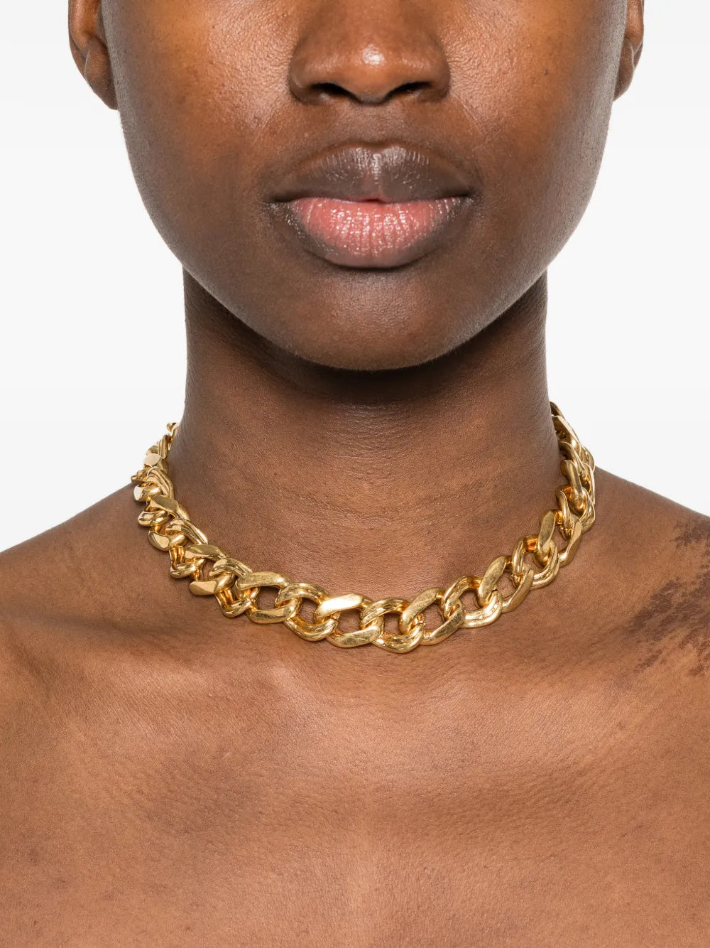 chain-link necklace