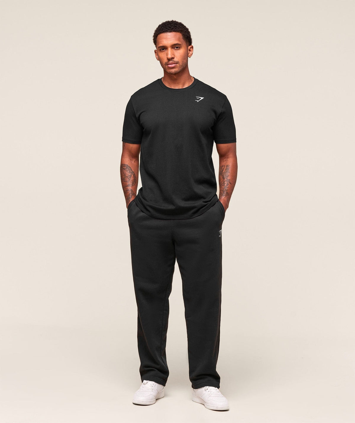 Gymshark Crest T-Shirt "Black"