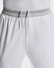 On 5" Performance 2/1 Shorts White Glacier