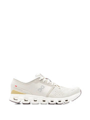 Cloud X 4 sneakers