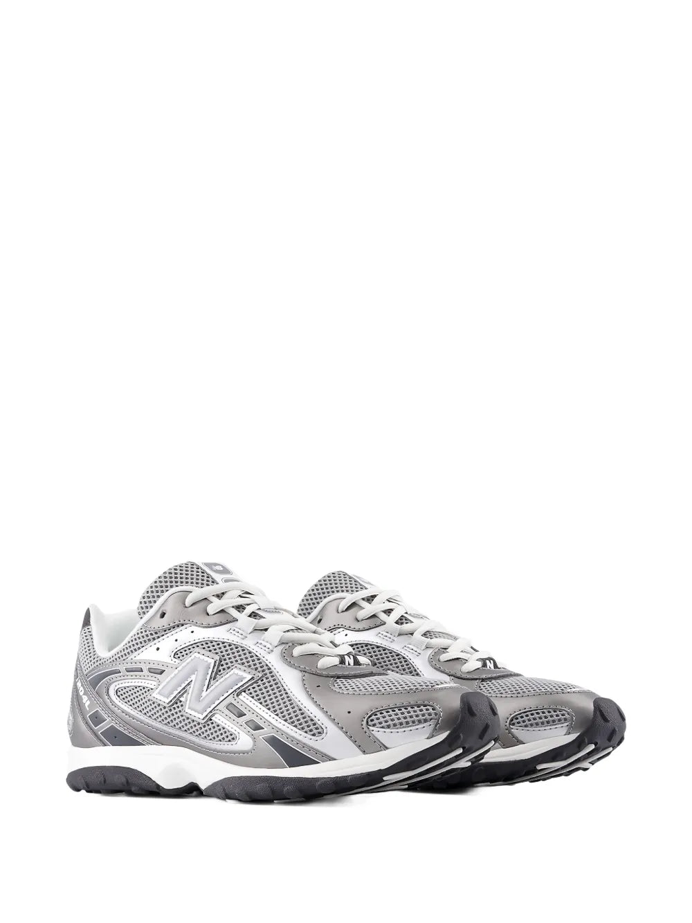 204L logo panelled sneakers