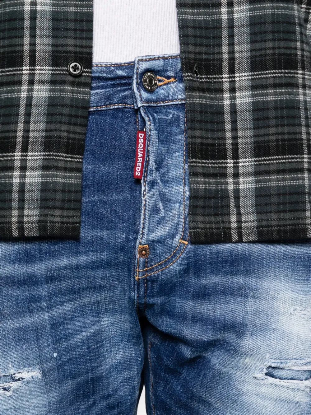 distressed-effect jeans