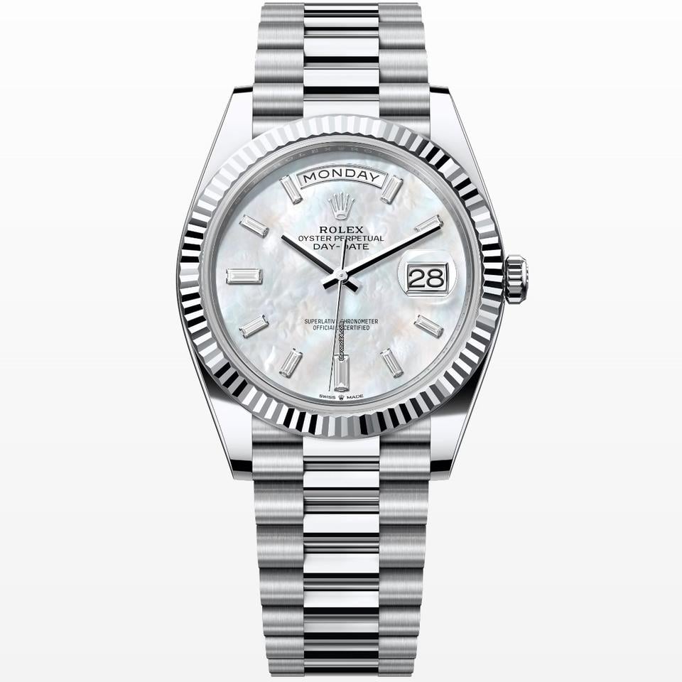 Rolex | Day-Date | 228236 | Platinum | 40 mm | Platinum | Mother of pearl | Automatic