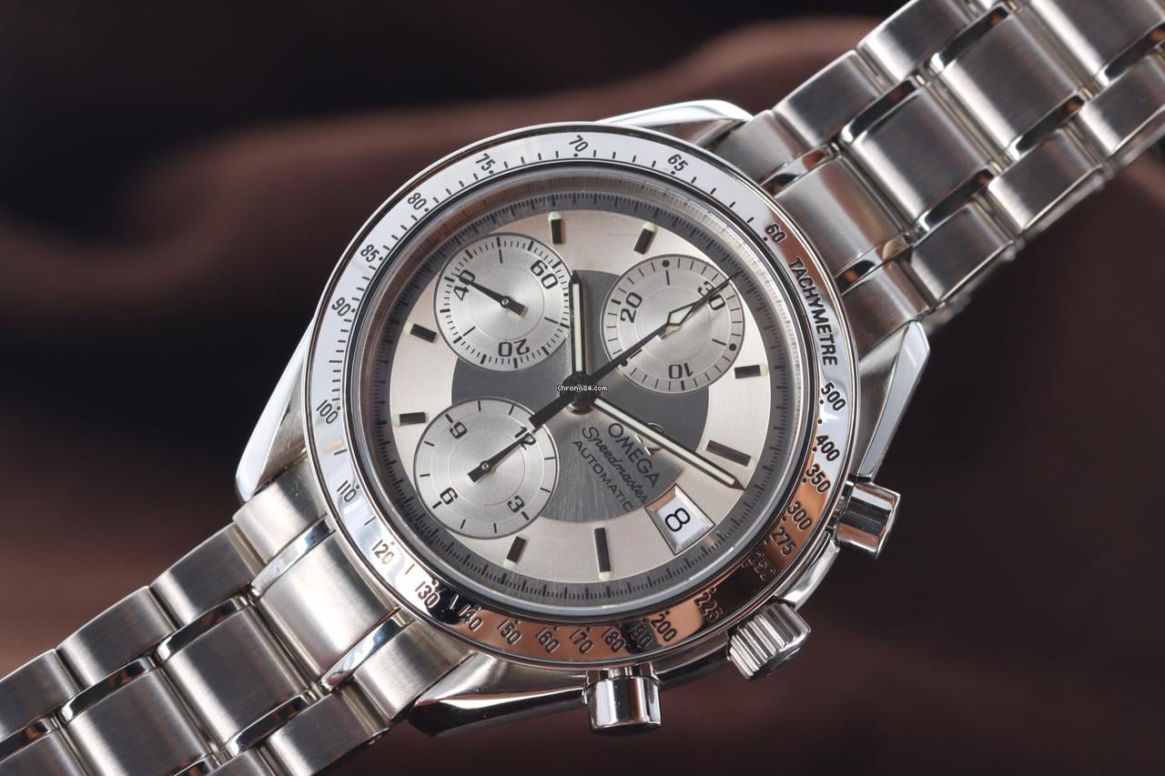 Omega Speedmaster Date Chronograph Date Stainless Steel Silver Dial with Stepped Down Subs 3513.30
