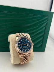 Rolex | Sky-Dweller | 336935 | Rose gold | Rose gold | Blue | Automatic