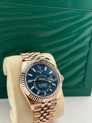Rolex | Sky-Dweller | 336935 | Rose gold | Rose gold | Blue | Automatic