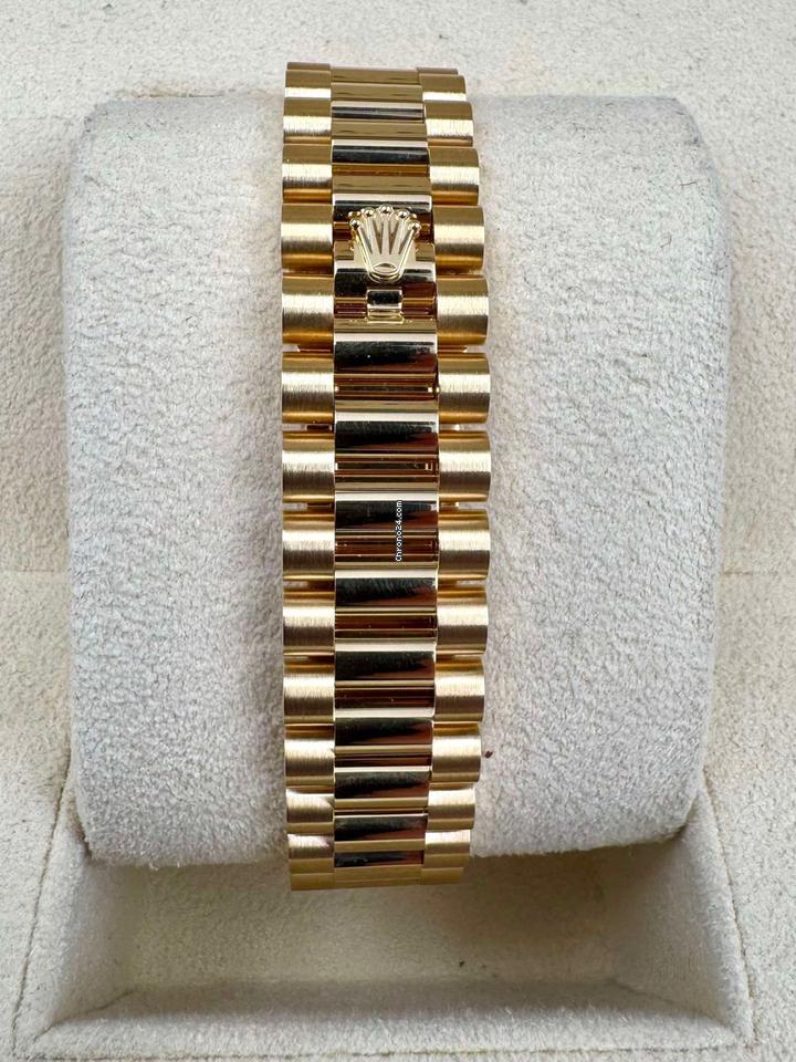 Rolex | Datejust | 278278 | Yellow gold | 31 x 37 mm | Yellow gold | Green | Automatic