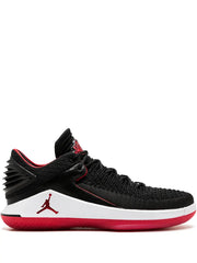 Air Jordan 32 low-top sneakers