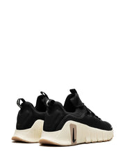 Free Metcon 6 "Black Gum/Light Brown" sneakers