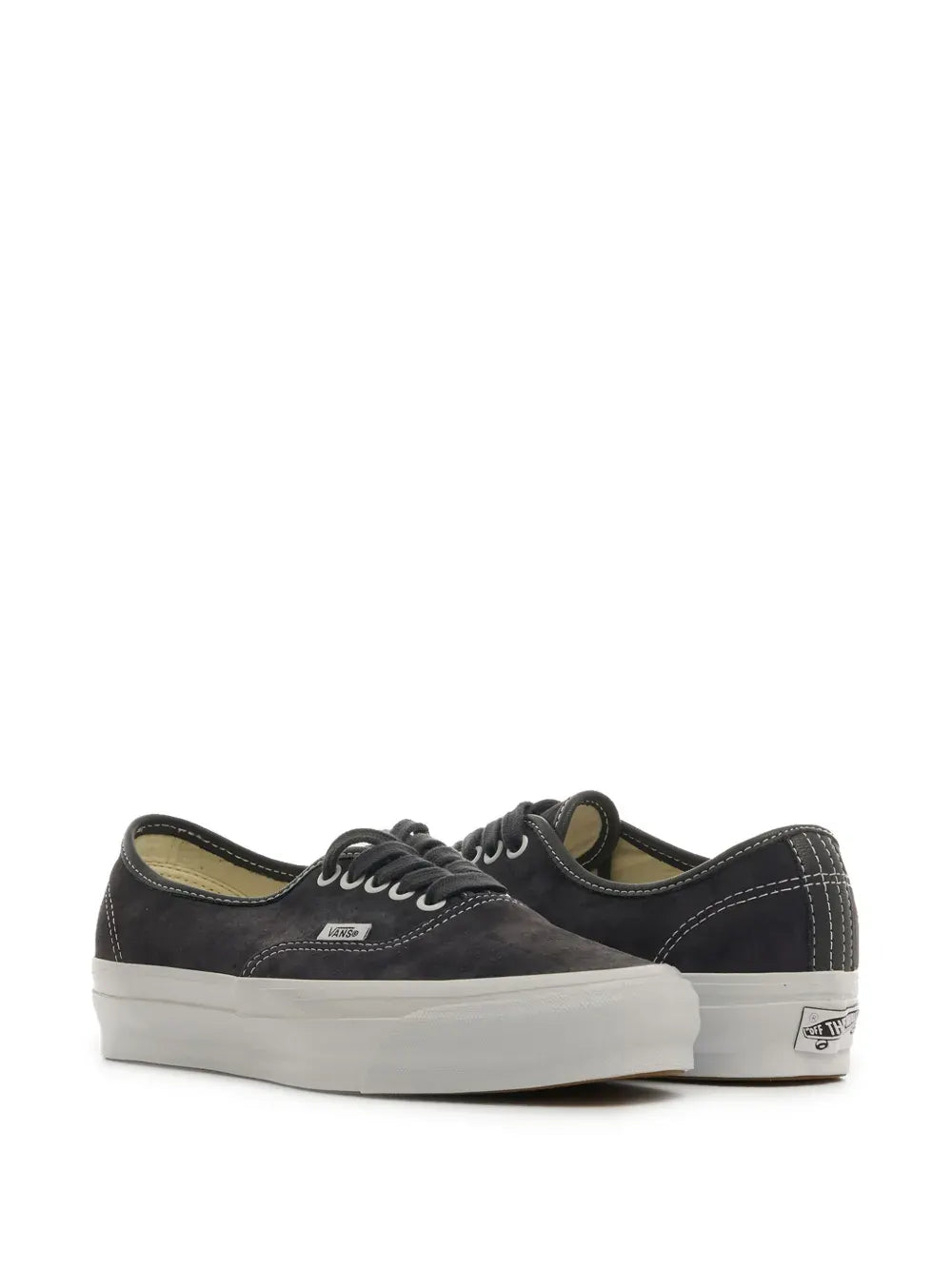 LX Authentic sneakers