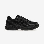 New Balance 740 { BLACK/BLACK CEMENT
