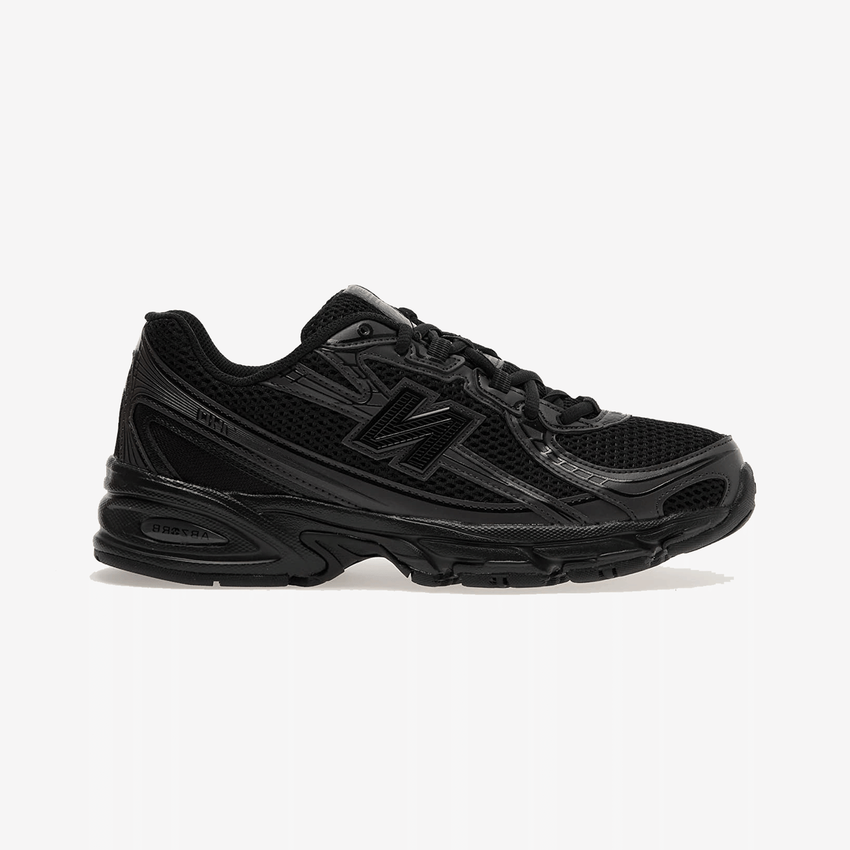 New Balance 740 { BLACK/BLACK CEMENT