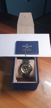 Breitling Superocean 42 Automatic 42