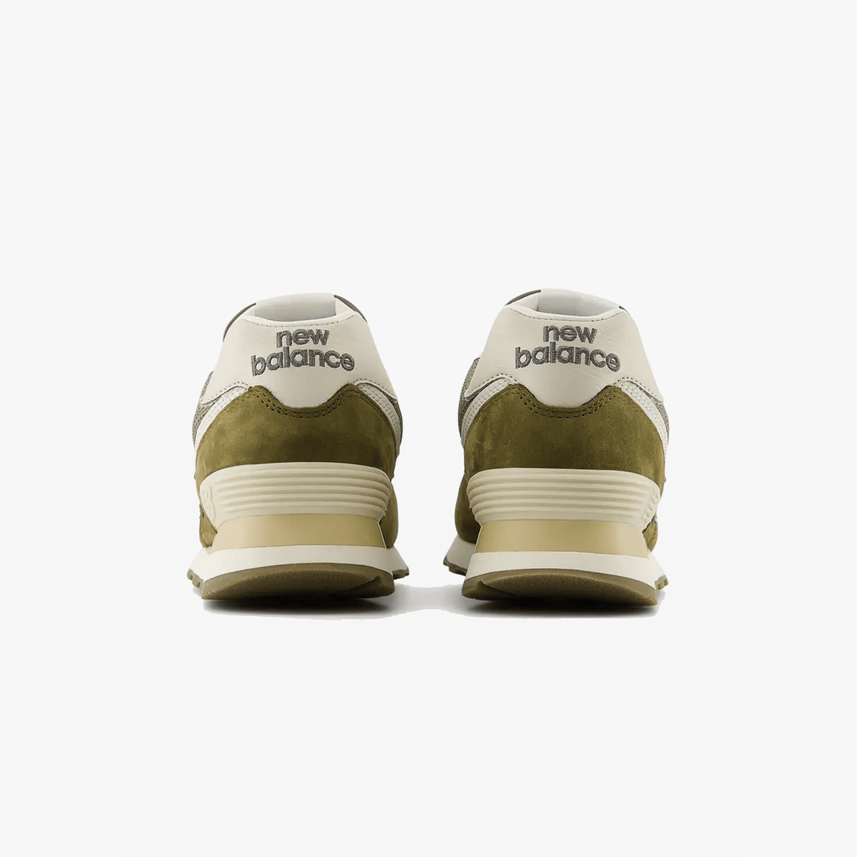 New Balance 574 { CALCIUM/SILVER METALLIC