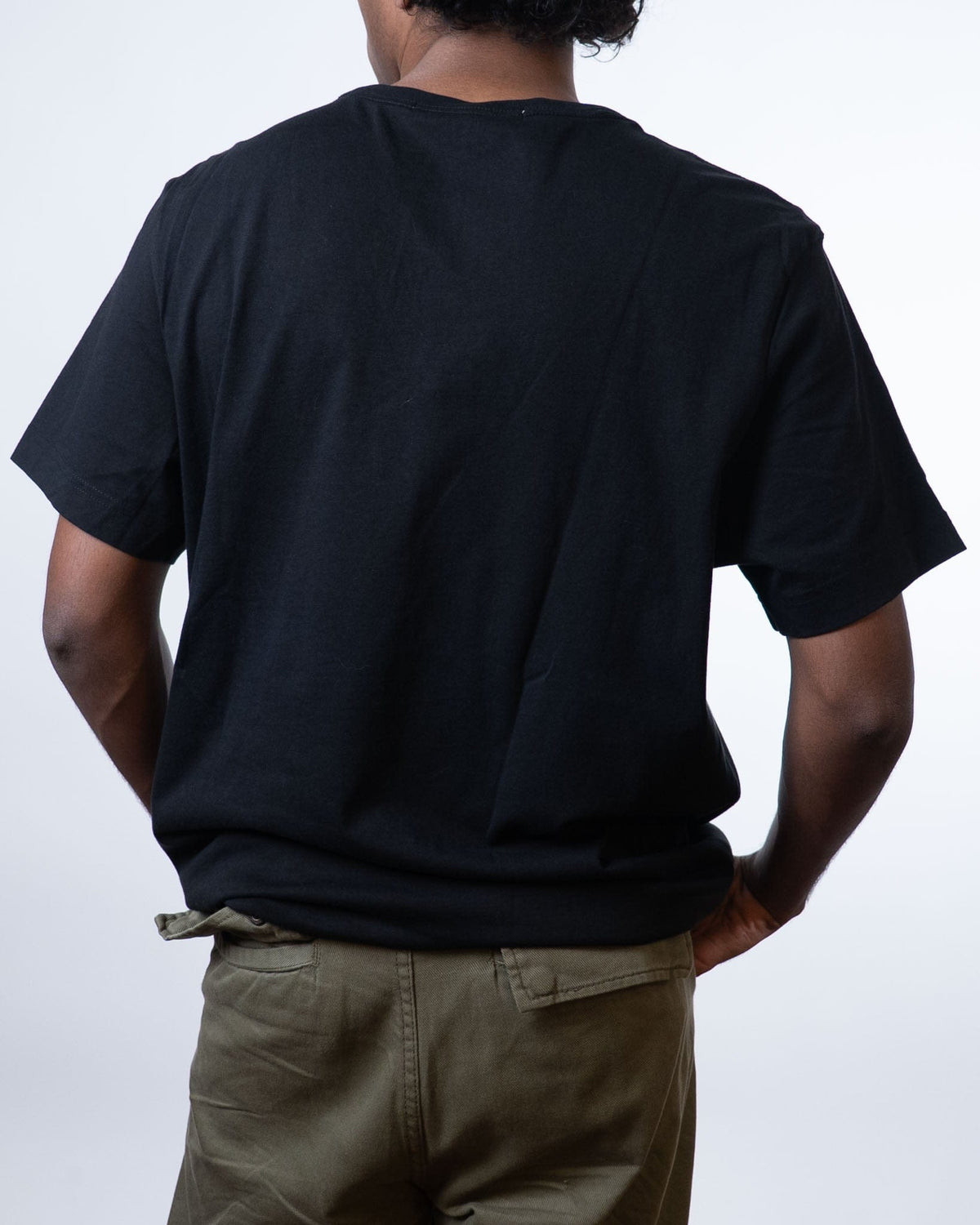 Calvin Klein Logo Embroidered Black T-Shirt (L)
