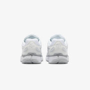 Nike P-6000 { MTLC SUMMIT WHT/WHITE-PURE PLATINUM