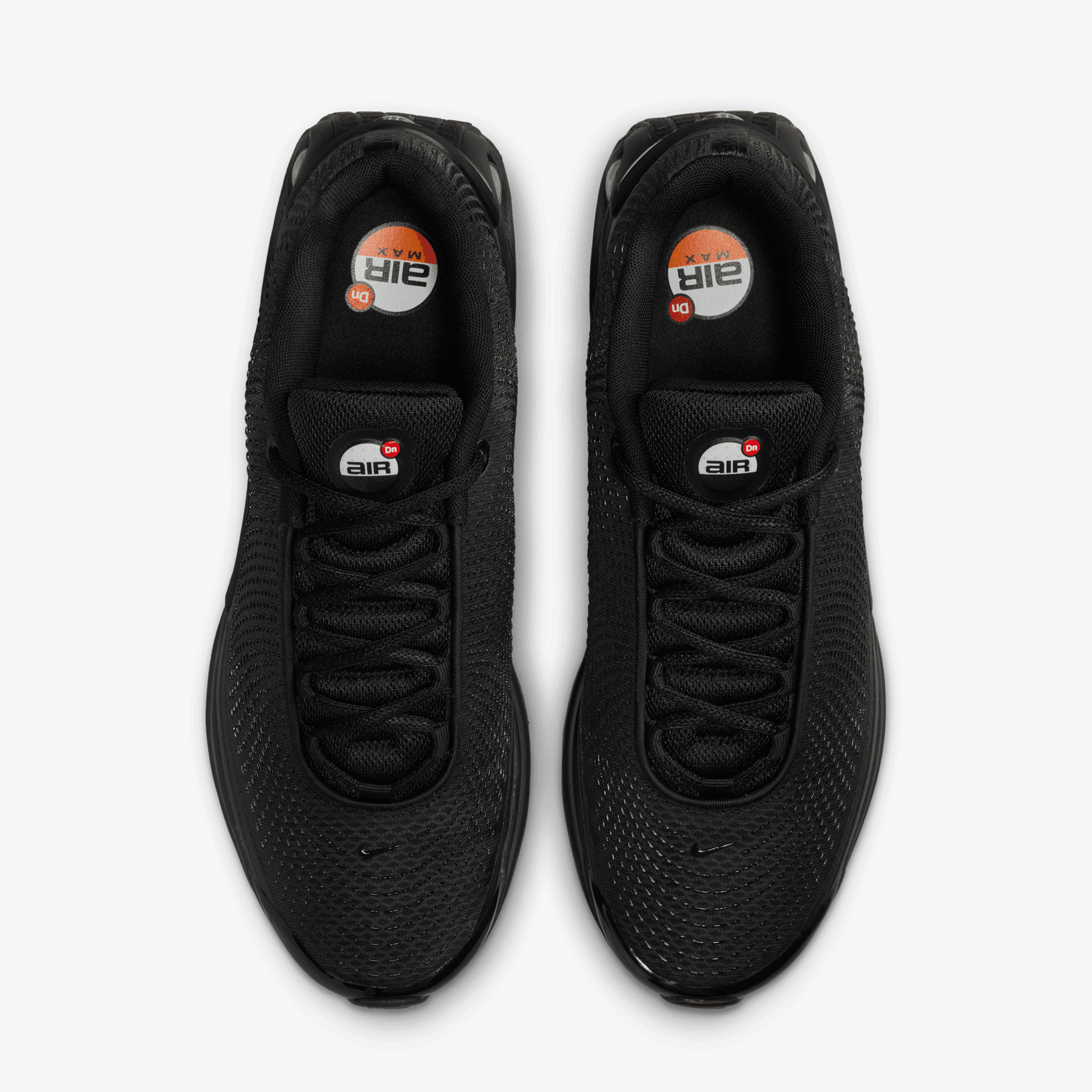 Nike AIR MAX DN { BLACK/BLACK-BLACK-MTLC DARK GREY