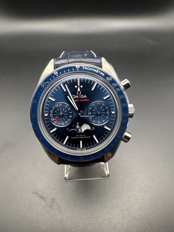 Omega Speedmaster Moonphase Moonwatch