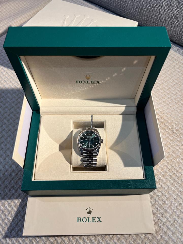 Rolex Datejust126234 Datejust 36mm Mint Green Fluted Bezel Jubilee Full Set