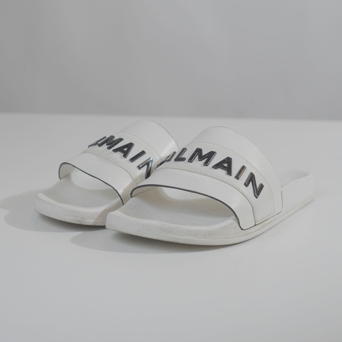 Balmain Paris White Sliders (UK 9.5)