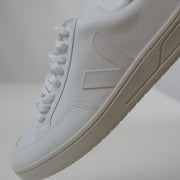 Veja V-12 Leather White Sneakers (UK 6)