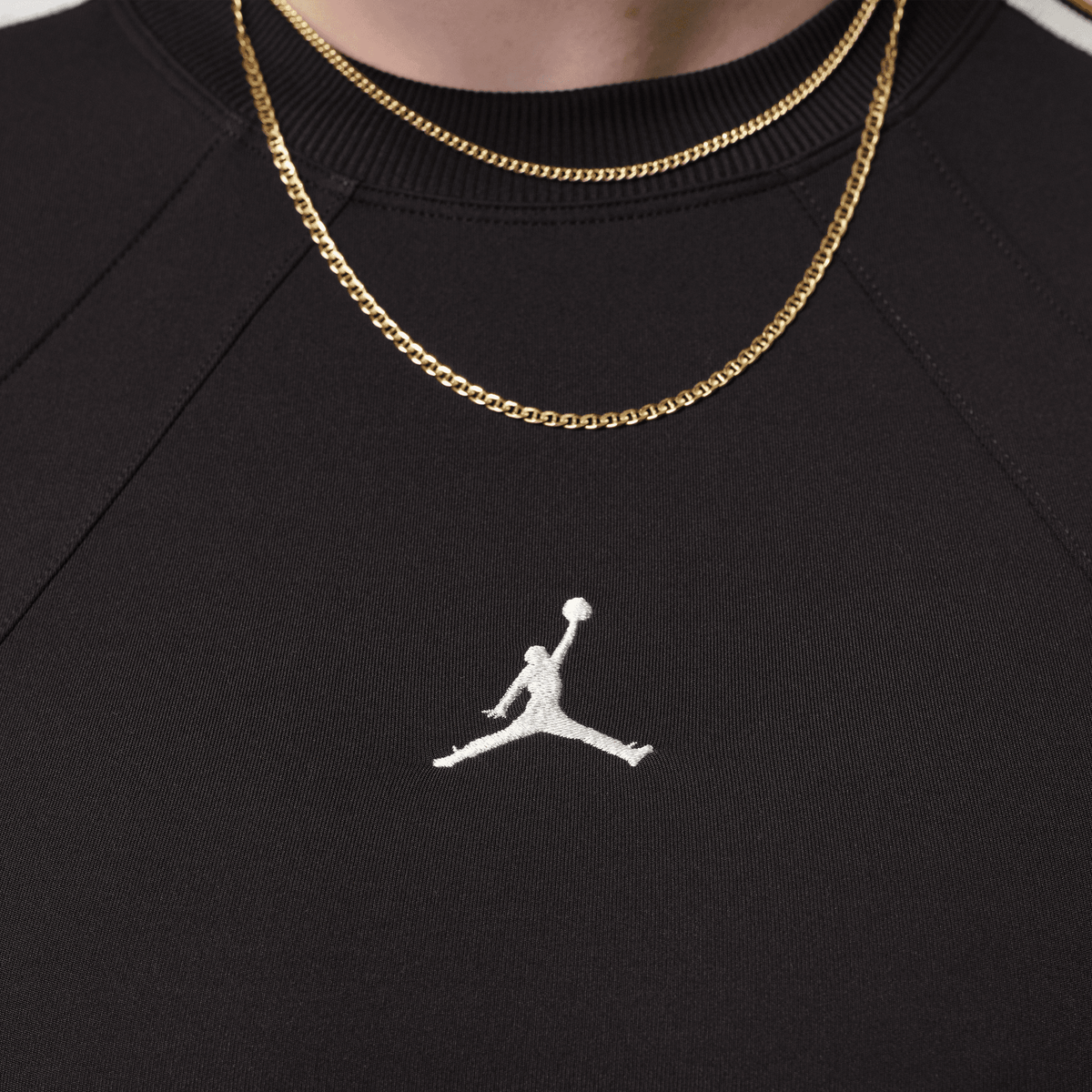 NIKE BROOKLYN LONG-SLEEVE DRESS { BLACK/ GYM RED/ SAIL