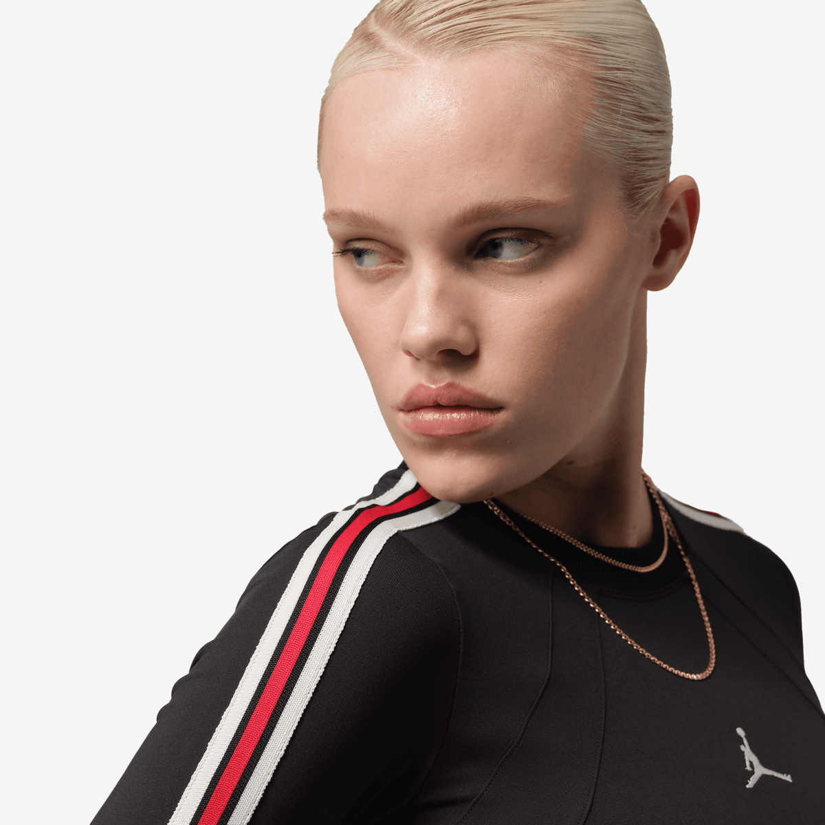 NIKE BROOKLYN LONG-SLEEVE DRESS { BLACK/ GYM RED/ SAIL