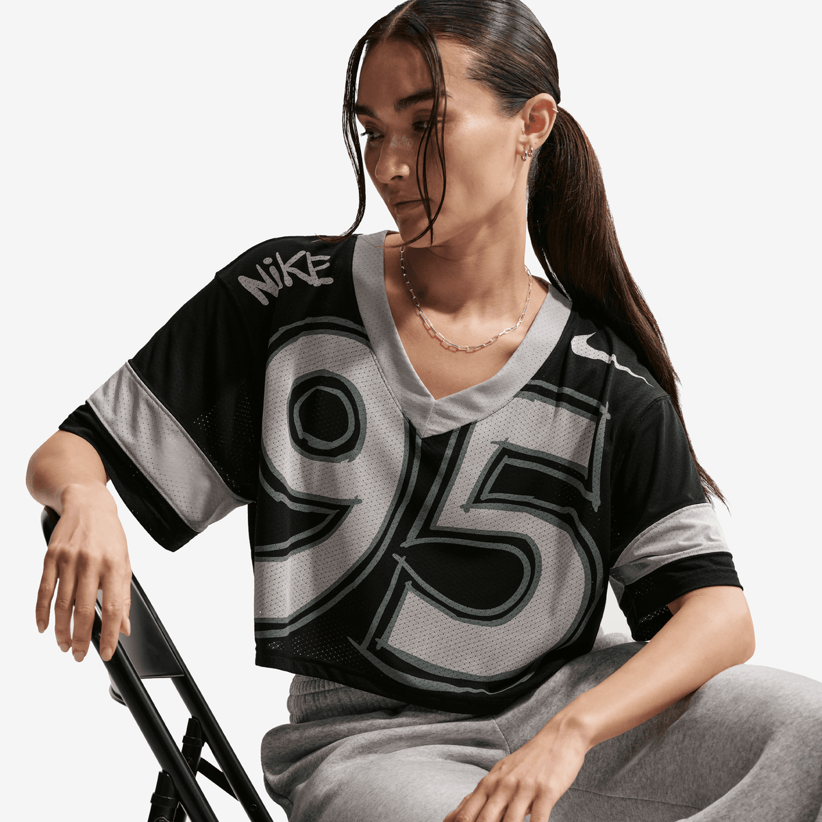 NIKE SPORTSWEAR OVERSIZED CROPPED JERSEY { BLACK LIGHT SMOKE
