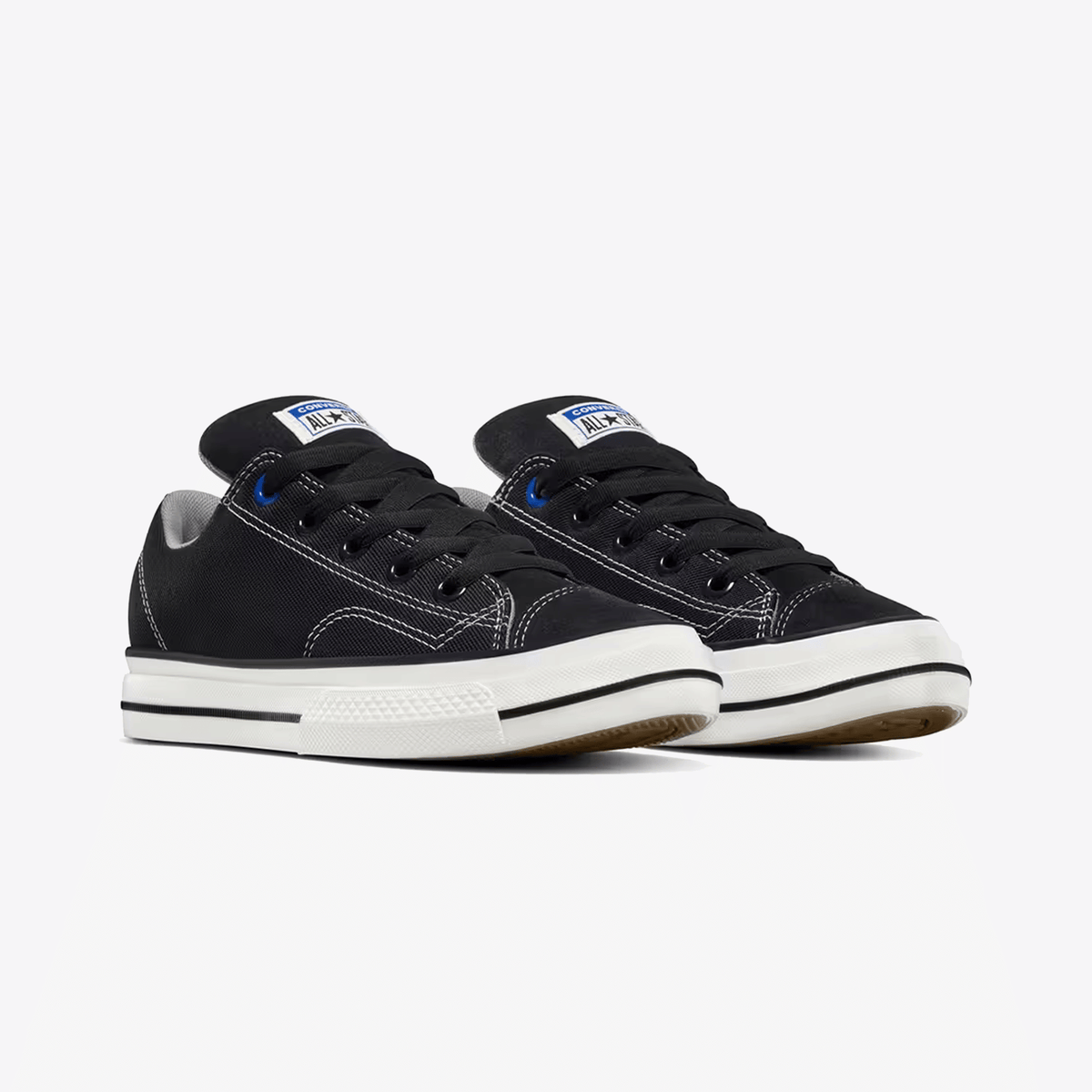 Converse CHUCK TAYLOR PUFF { BLACK